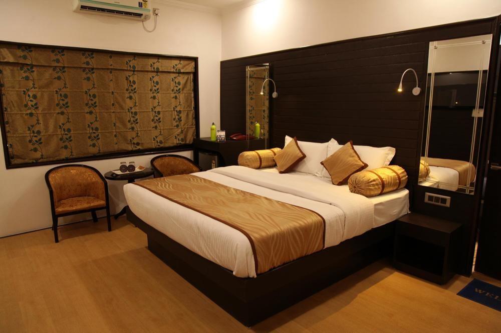 Oyo Premium Kamla Nehru Road Allahabad Hotel Allāhābād Junction Екстериор снимка